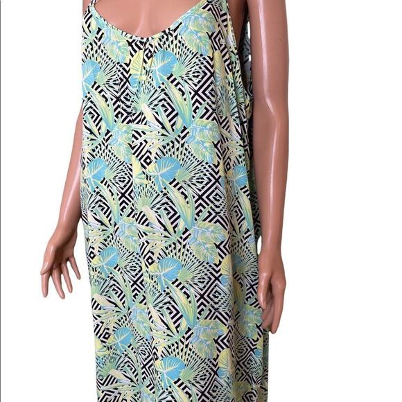 💋Bundle 4 items for $20. Add items💋 to a bundle3 - Picture 4 of 7